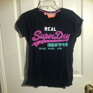 Women’s superdry tshirt size M
